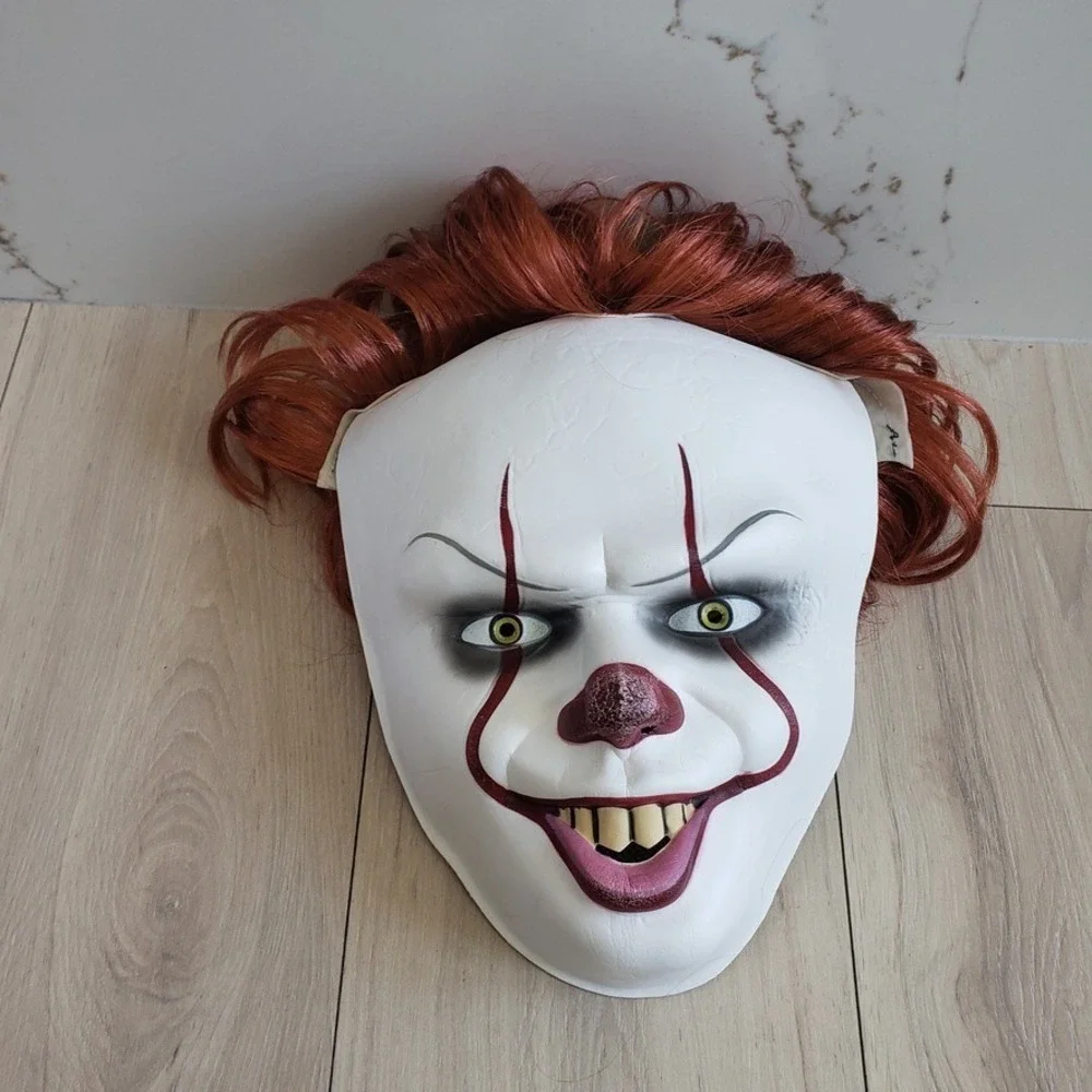 Pennywise Clown Mask Adult One Size White‎ Red Horror Movie Costume Accessory